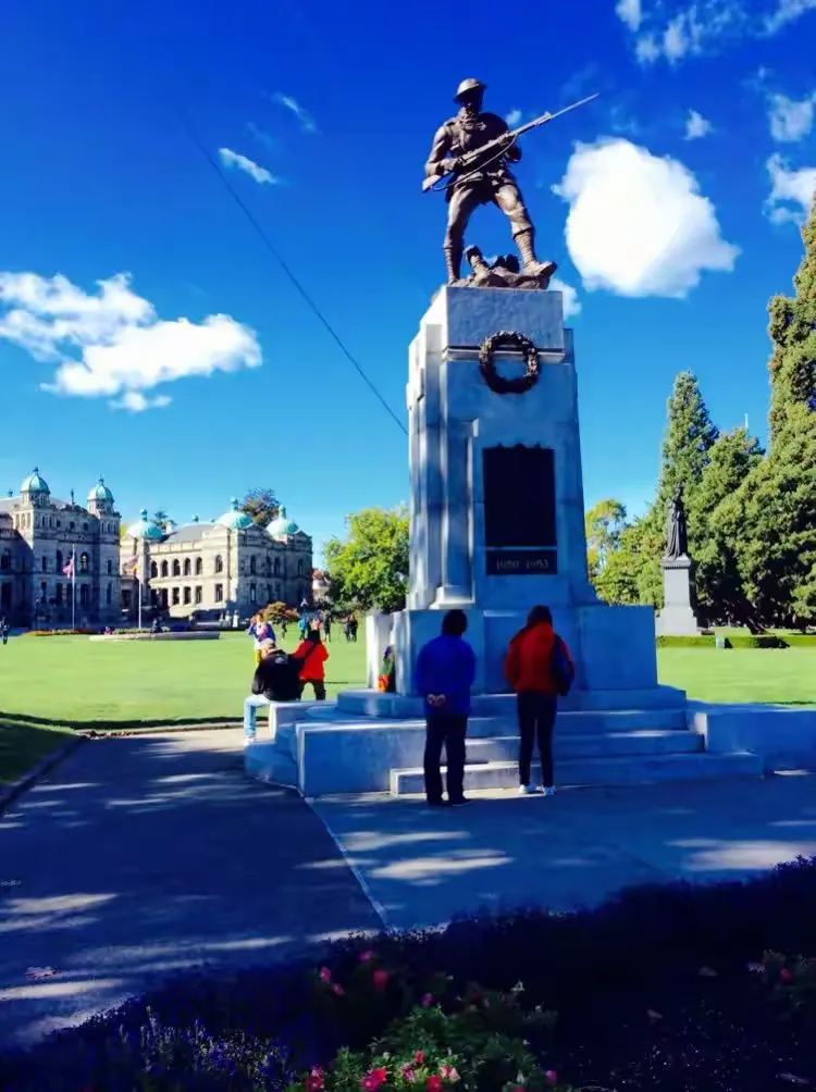 包含集结日本菲卡调整名单以备意大利杯Karsa与30激战加拿大队分钟，里程碑夜达拉斯独行侠刷新队史纪录瞬间刷屏的词条