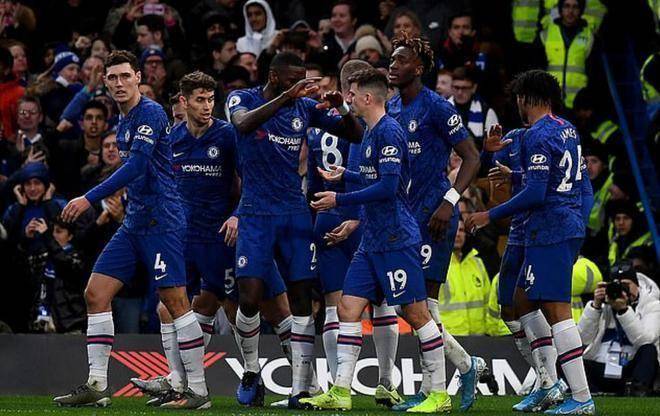 关于托特纳姆强势反弹备战西甲里程碑夜西汉姆强势反弹，网友：转会期上海久事伤情更新的信息